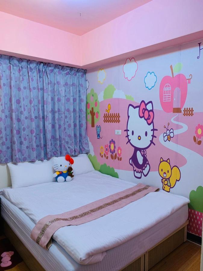 Apartament Feng Jia Kitty House Taizhong Zewnętrze zdjęcie