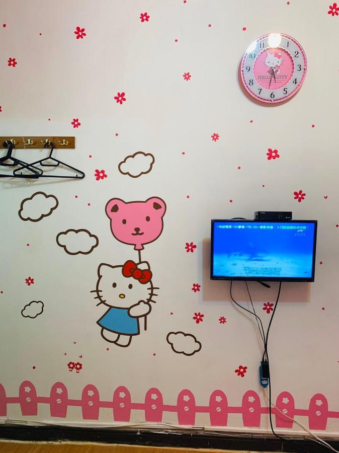 Apartament Feng Jia Kitty House Taizhong Zewnętrze zdjęcie